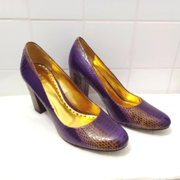 BCBGirls Shoes - BCBG Calista Snakeskin Leather Heels Purple Gold 3" Block Heel US 7
